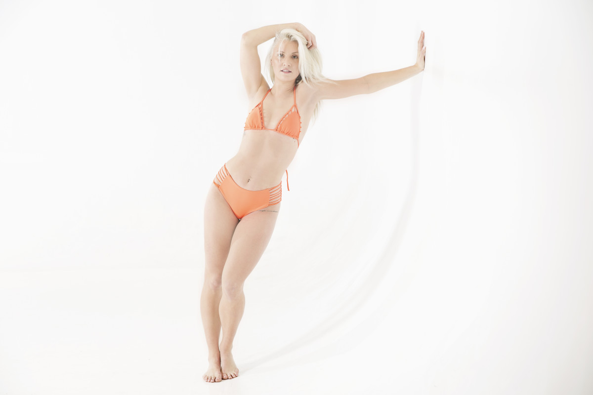 SWIM178_TK5_00976.jpg